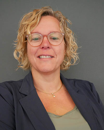 Claudia Wenker